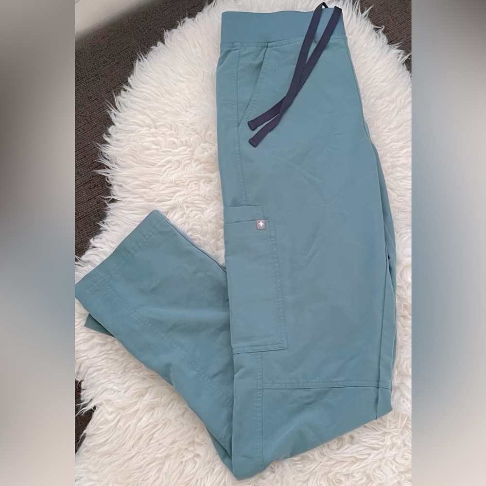 Figs Women's Scrub Pants in Teal